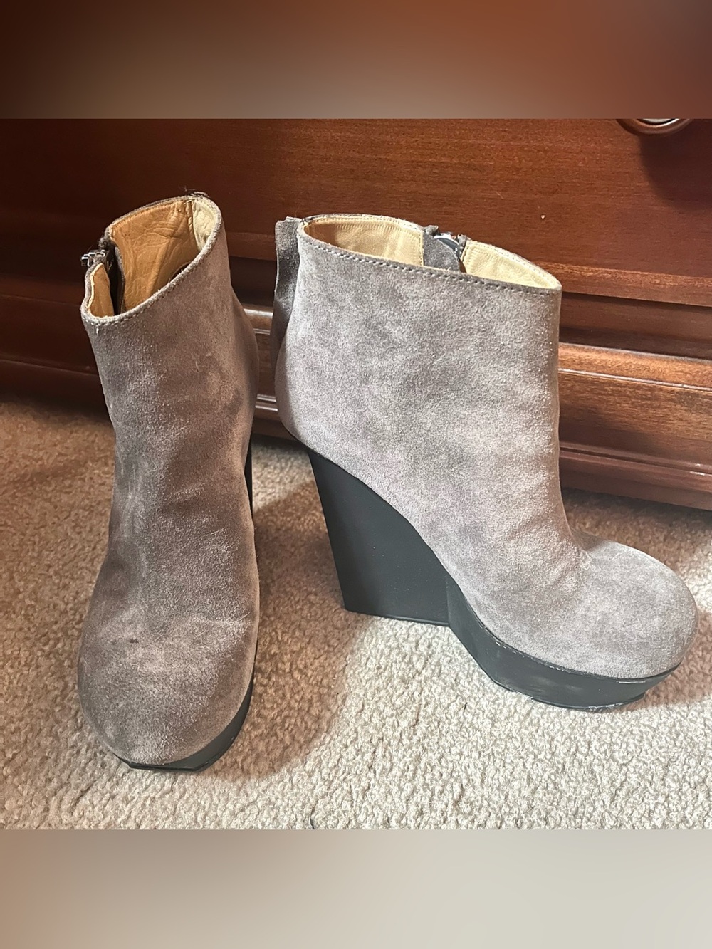 Acne Studios Gray Suede Platform Wedge Zip Ankle Boots 37